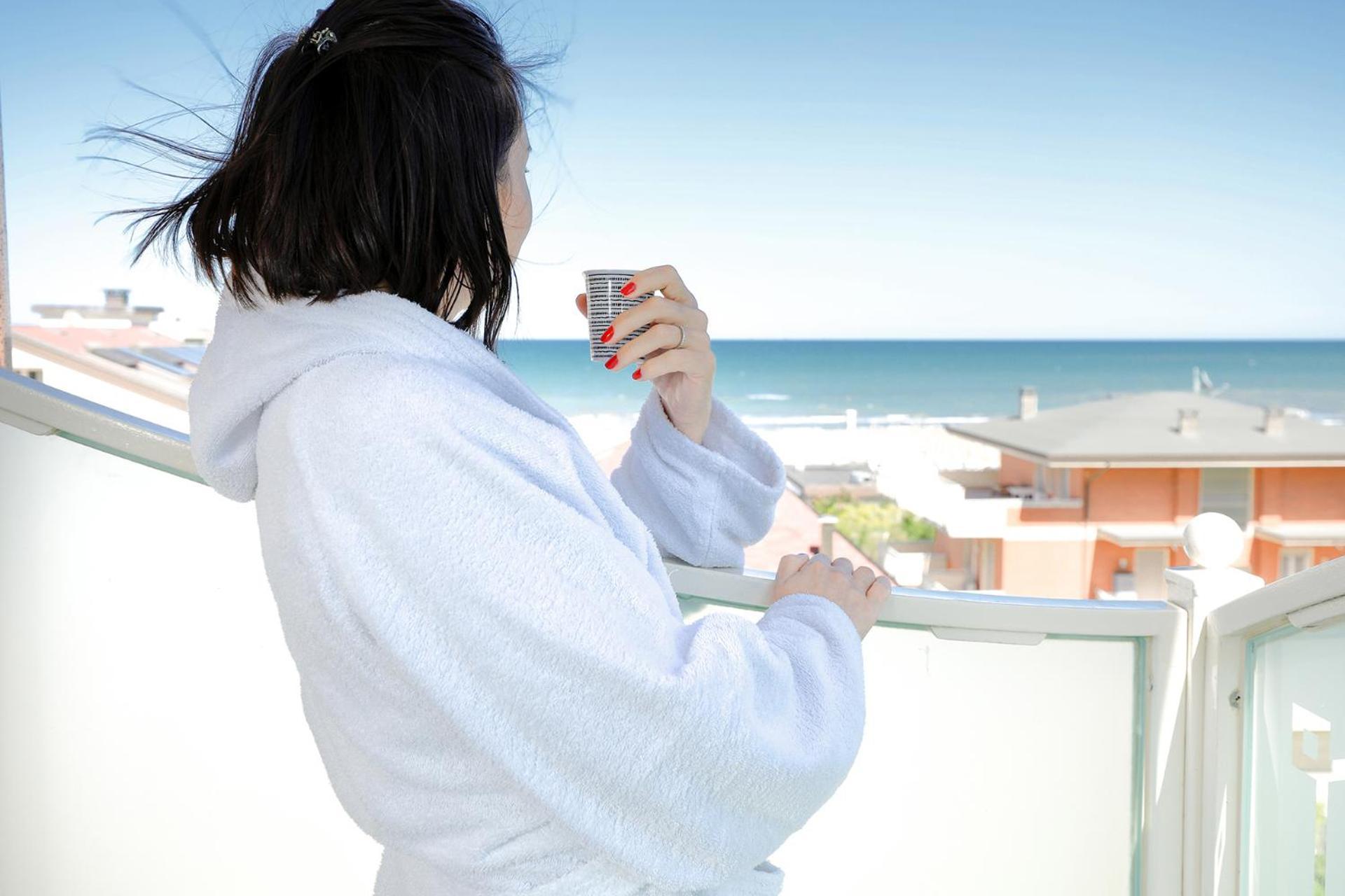Hotel Alexander Milano Marittima Esterno foto
