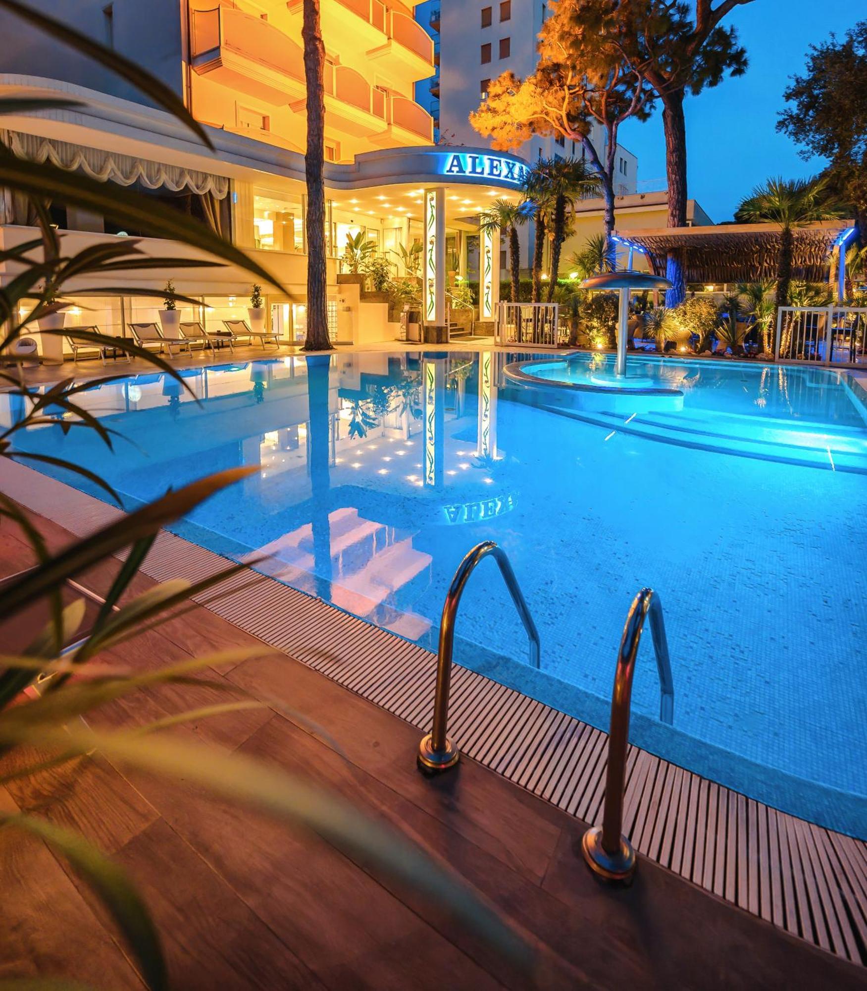 Hotel Alexander Milano Marittima Esterno foto