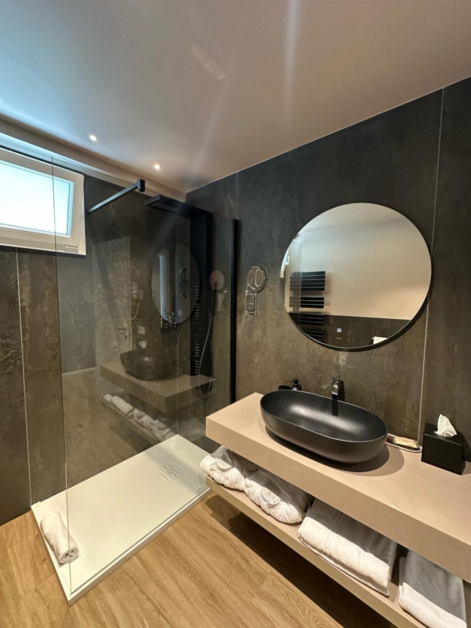 Hotel Alexander Milano Marittima Esterno foto