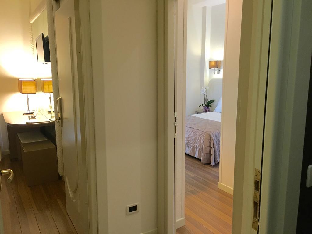 Hotel Alexander Milano Marittima Esterno foto