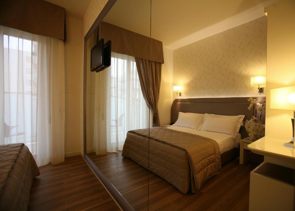 Hotel Alexander Milano Marittima Camera foto